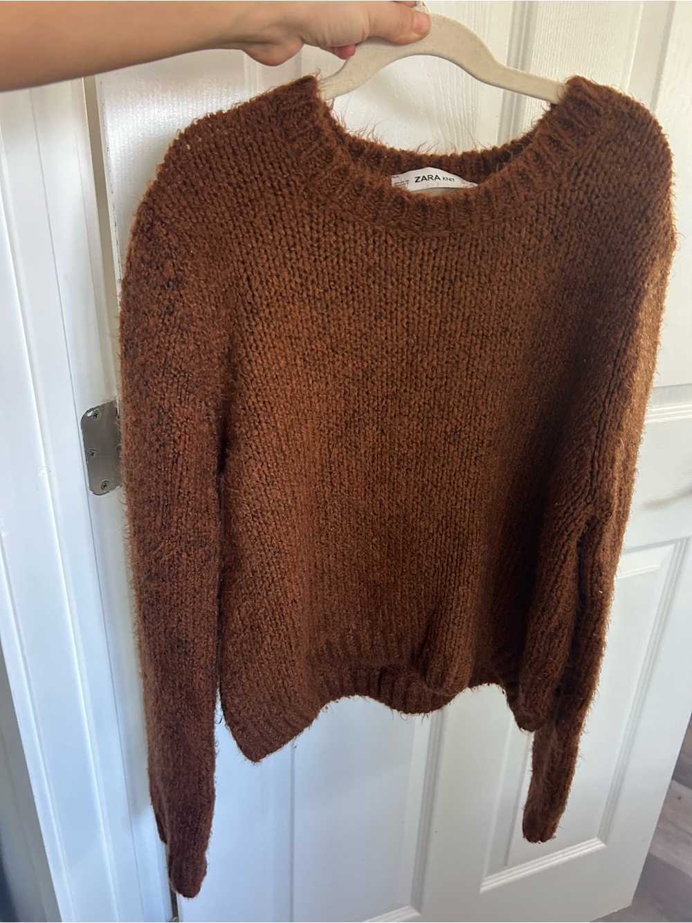 ZARA Cozy Rust Brown Crewneck Sweater